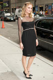 http://img169.imagevenue.com/loc1028/th_87274_celebrity-paradise.com-The_Elder-Diane_Kruger_2009-08-18_-_At_Late_Show_with_David_Letterman_286_122_1028lo.jpg