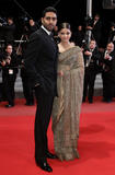 th_68443_aishwaryaraioutragepremiere_tikipetercelebritycity002_123_57lo.jpg